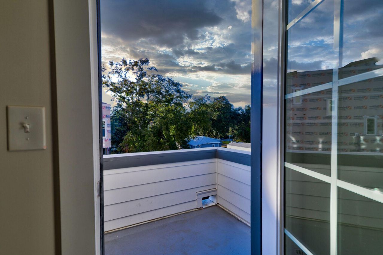 1150 Valdosta Street Photo 17