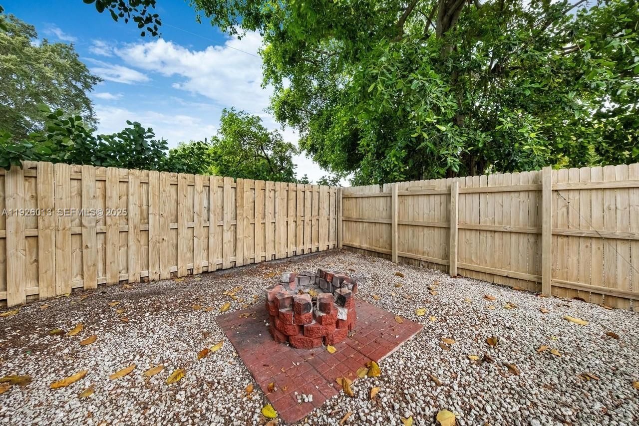 12995 NE 5th Ave, North Miami, FL 33161 Photo