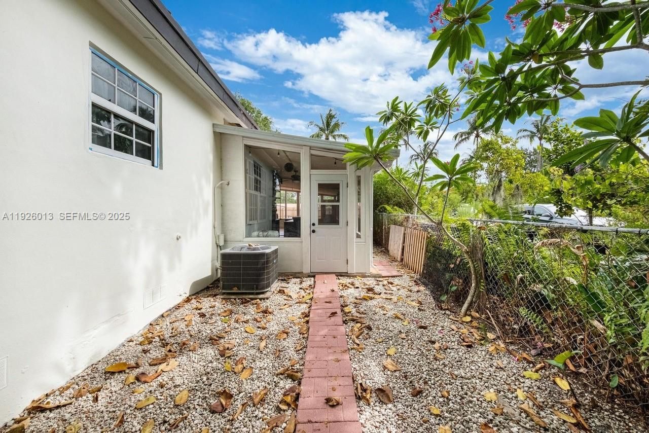 12995 NE 5th Ave, North Miami, FL 33161 Photo