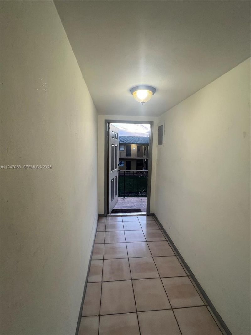 9203 NW 38th Dr, Unit 12, Coral Springs, FL 33065 Photo