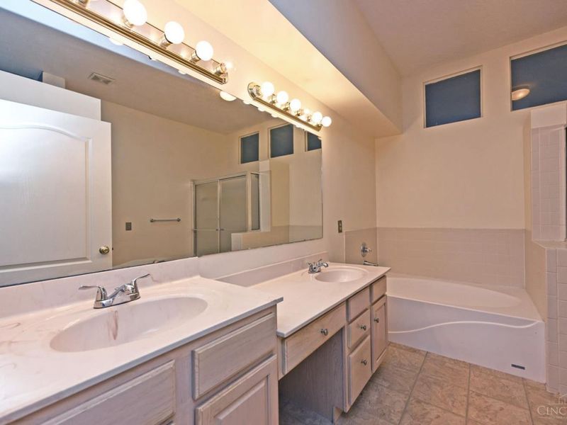 7790 Fancycab Court, Springfield Twp., OH 45231 Photo 28