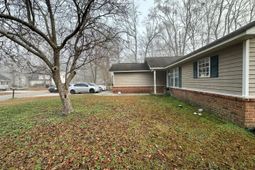 97 Four Iron Court photo 4