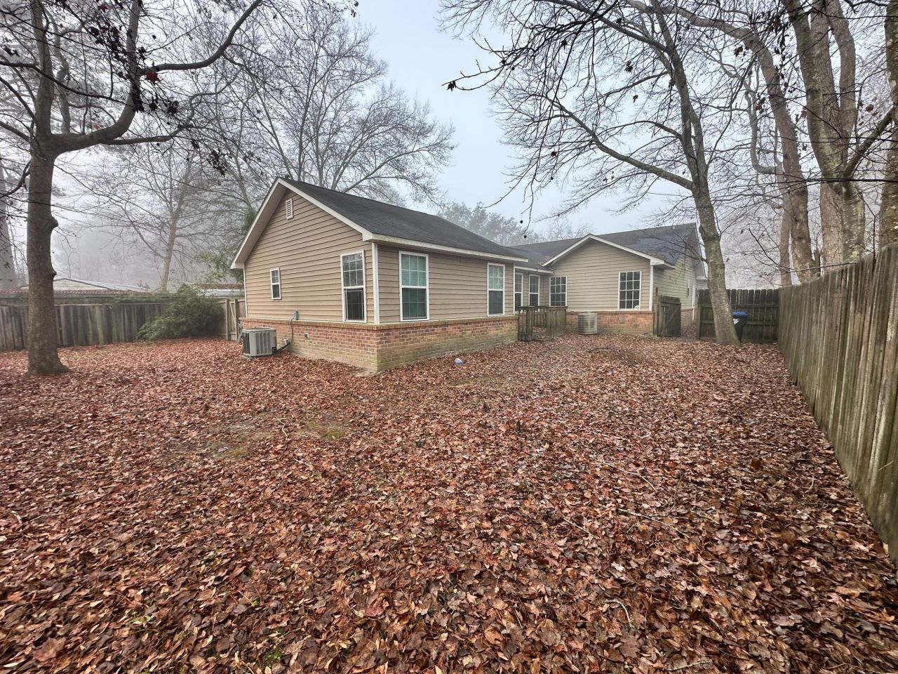 97 Four Iron Court Photo 30