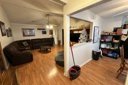 97 Four Iron Court photo 4