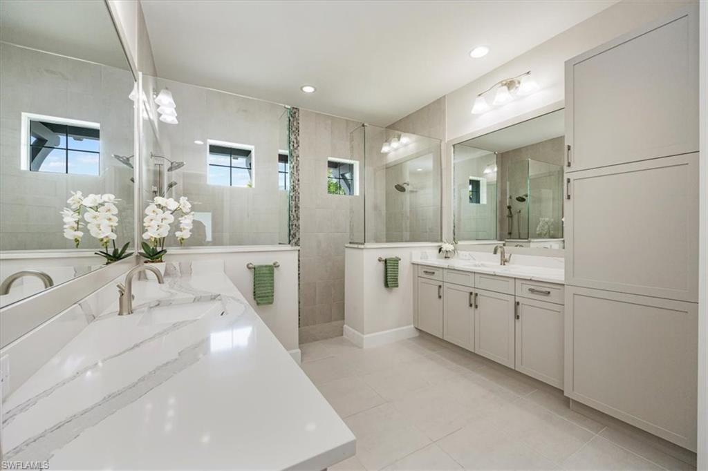 6257 Negril Isle Dr, Naples, FL 34113 Photo