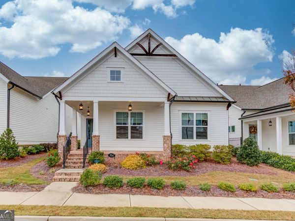 704 Hickory Hollow Walk, Canton, GA 30115