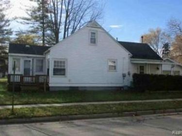 201 Grant Street, Auburn, MI 48611