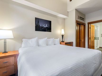 1850 Village South Road, Olympic Valley, CA 96146 Photo