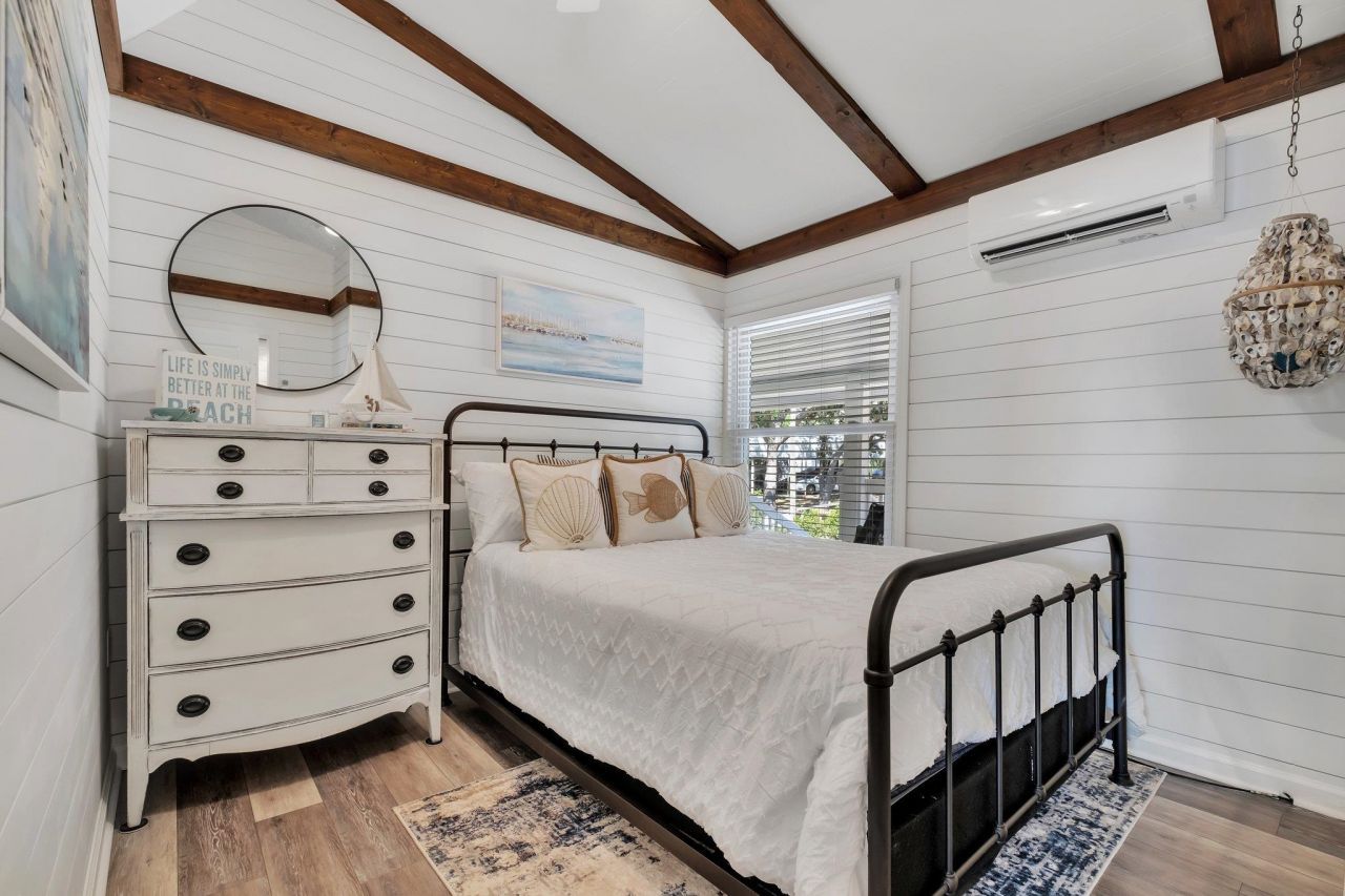 680 Alligator Drive, Alligator Point, FL 32346 Photo