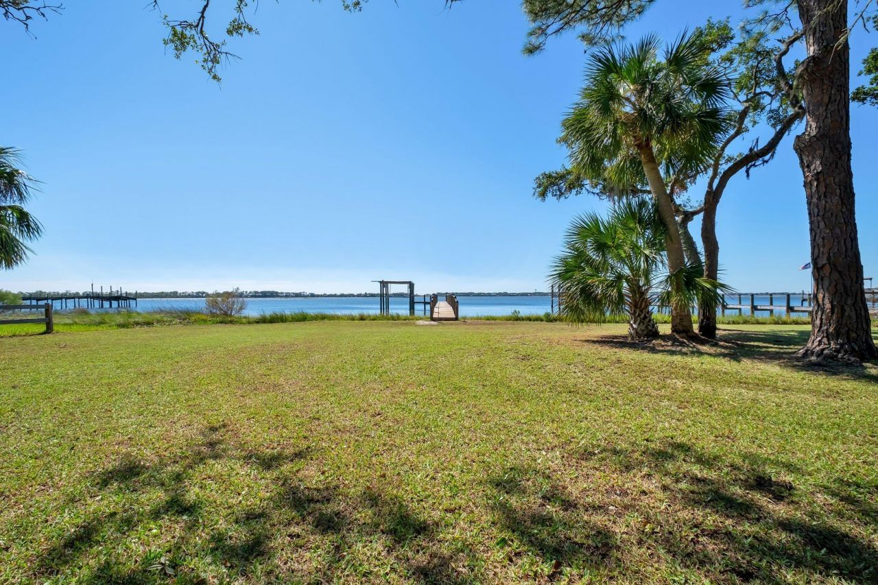 680 Alligator Drive, Alligator Point, FL 32346 Photo