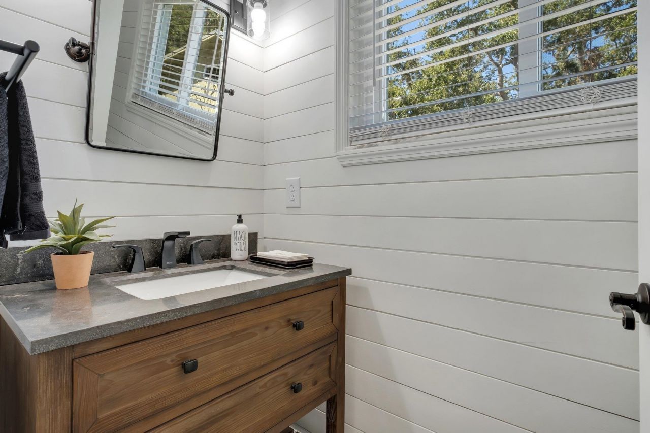 680 Alligator Drive, Alligator Point, FL 32346 Photo