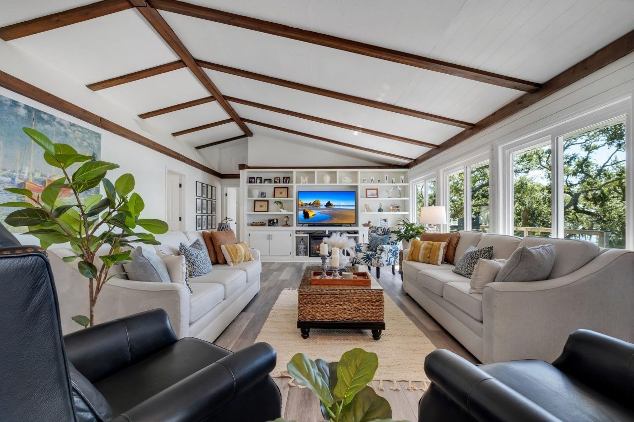 680 Alligator Drive, Alligator Point, FL 32346 Photo