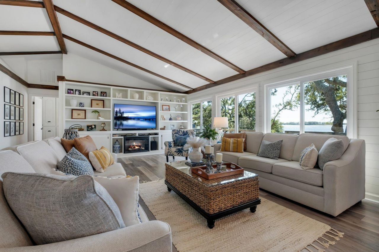 680 Alligator Drive, Alligator Point, FL 32346 Photo