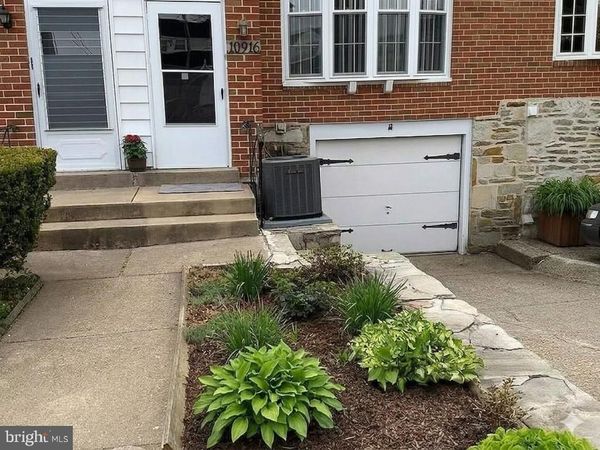 10916 MODENA PLACE, PHILADELPHIA, PA 19154