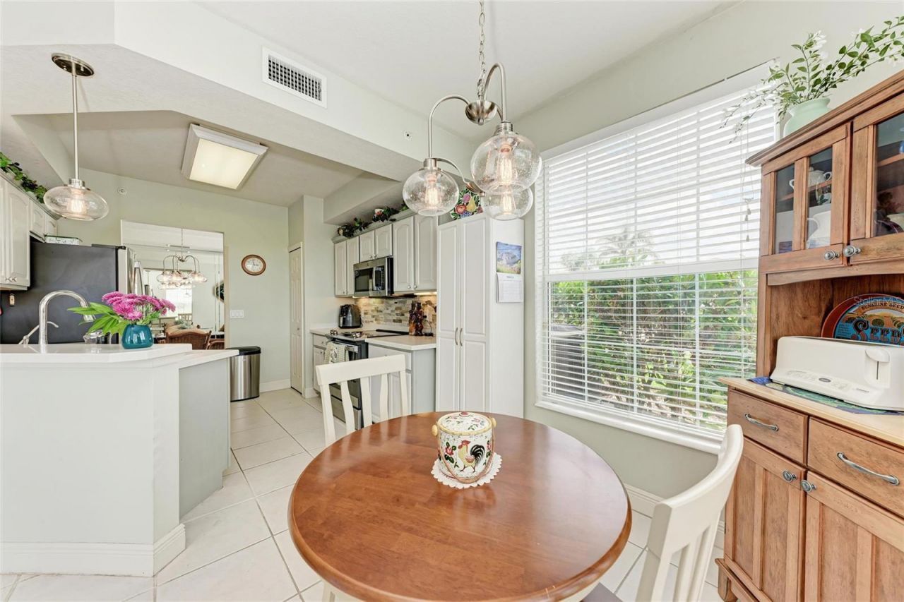 23261 Banbury Way, Unit 501, Venice, FL 34293 Photo