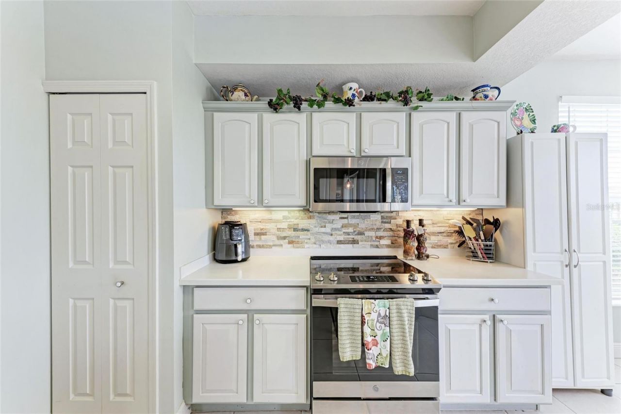 23261 Banbury Way, Unit 501, Venice, FL 34293 Photo