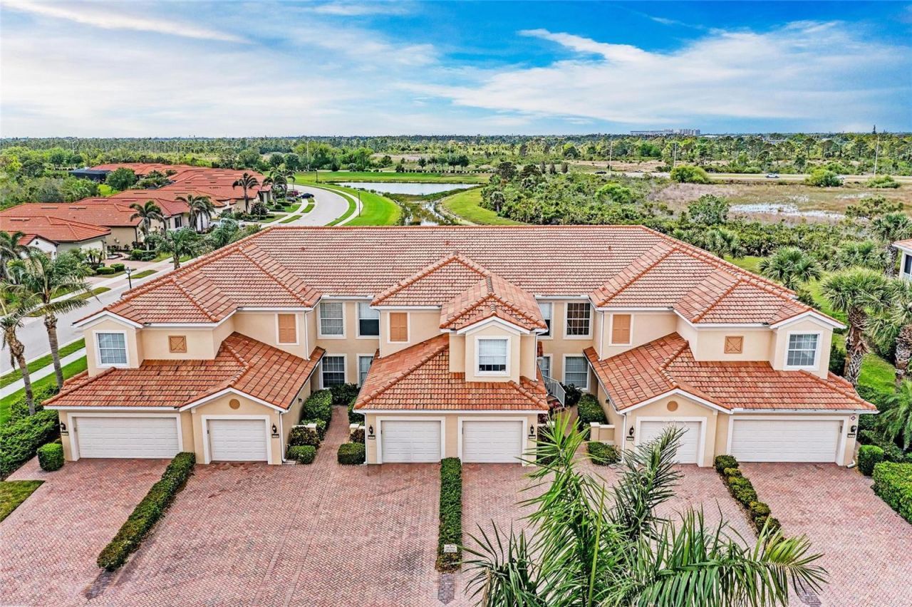 23261 Banbury Way, Unit 501, Venice, FL 34293 Photo