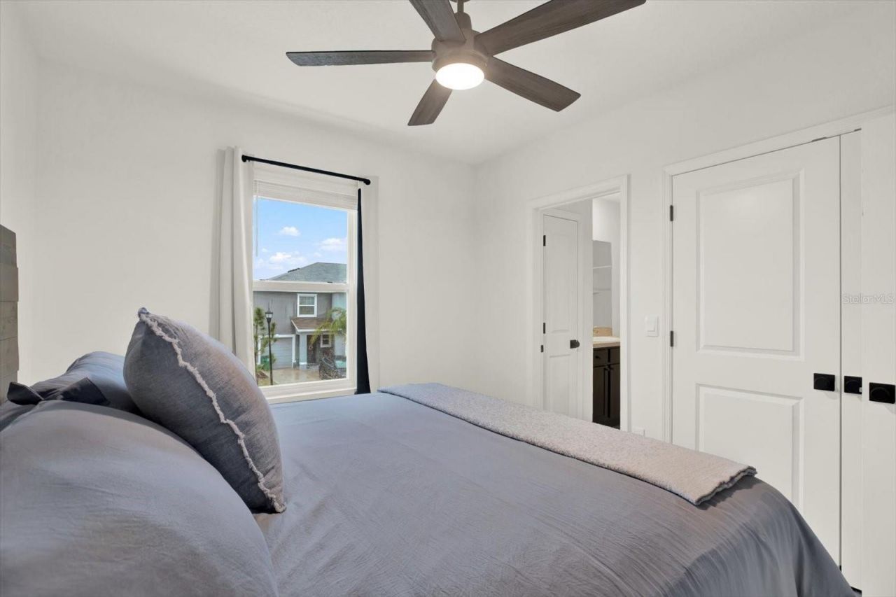 33018 Frosted Clover Way, Wesley Chapel, FL 33545 Photo