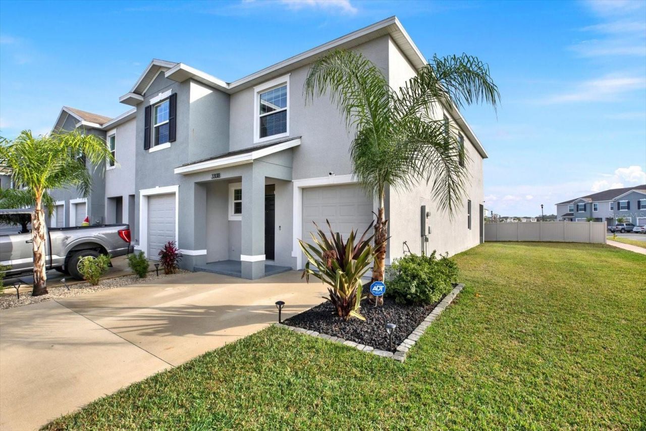 33018 Frosted Clover Way, Wesley Chapel, FL 33545 Photo