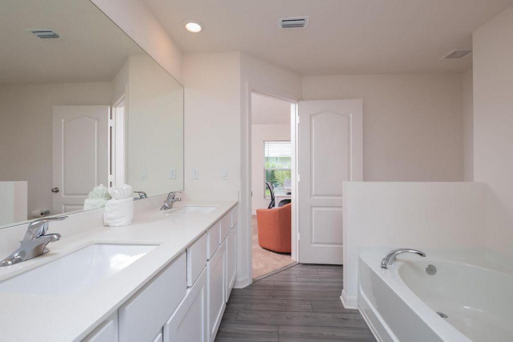 2341 SE Mariola Avenue, Port Saint Lucie, FL 34952 Photo