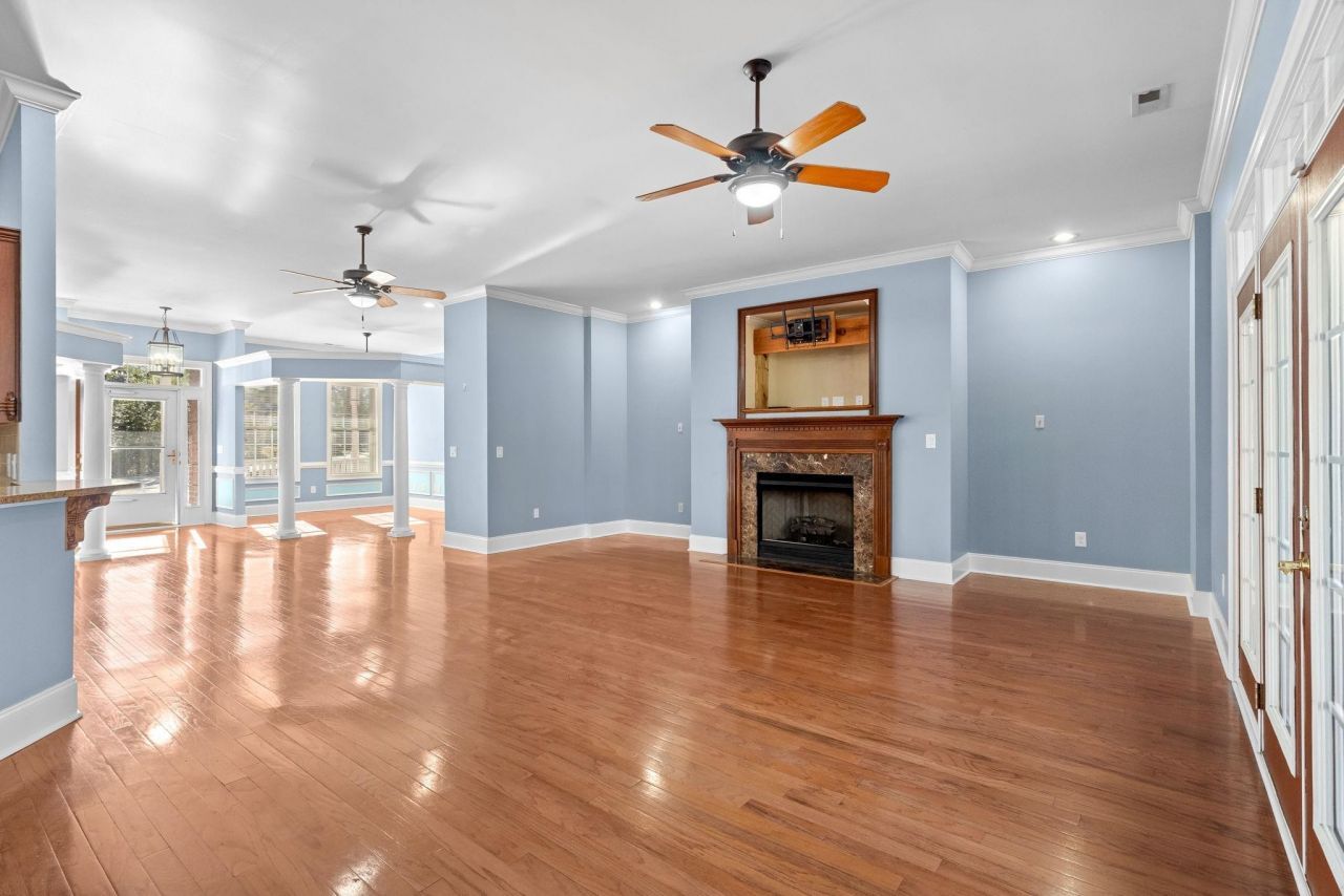 248 Long Ridge Dr. Photo 6