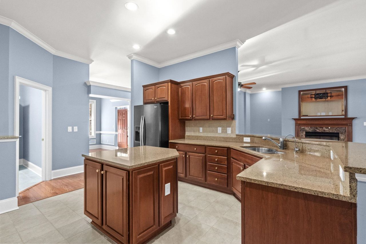 248 Long Ridge Dr. Photo 7