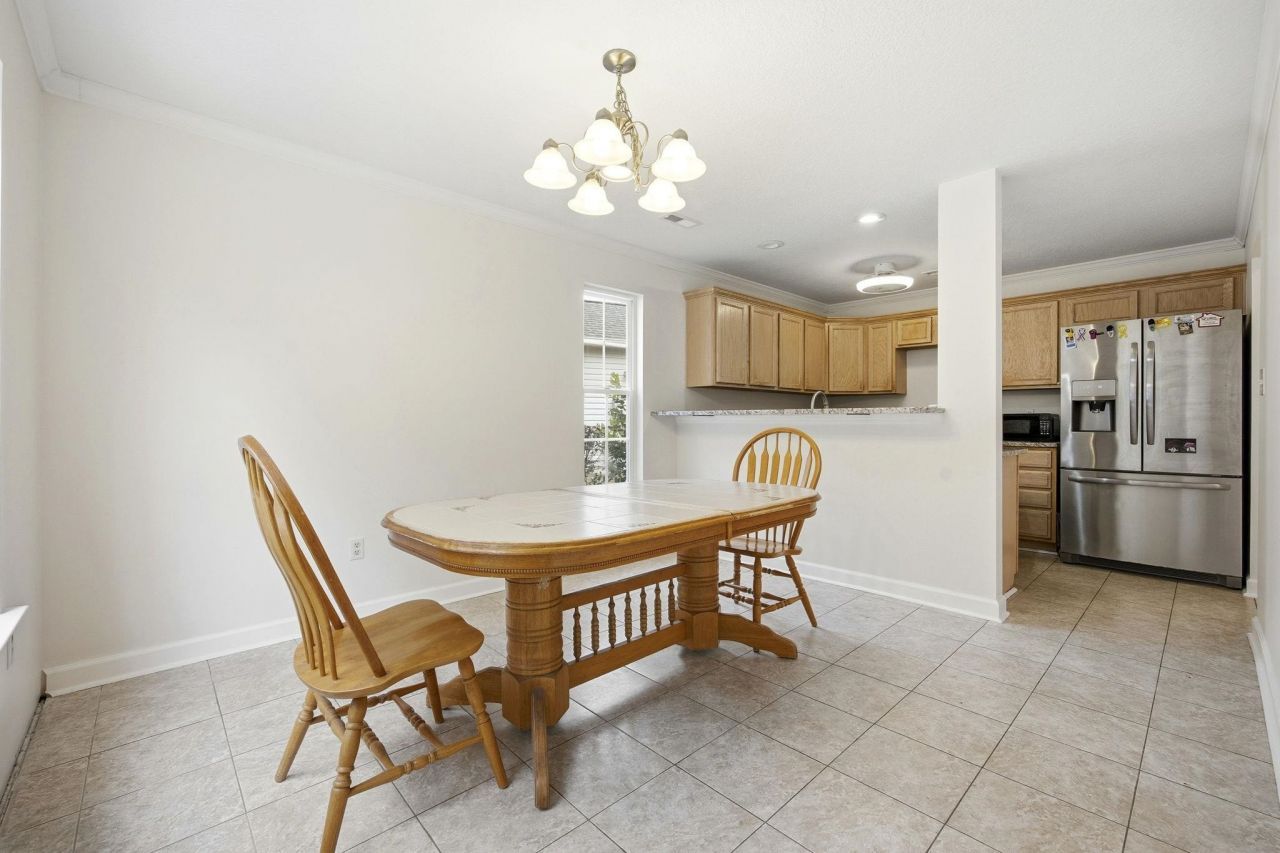 281 La Patos Dr. Photo 11