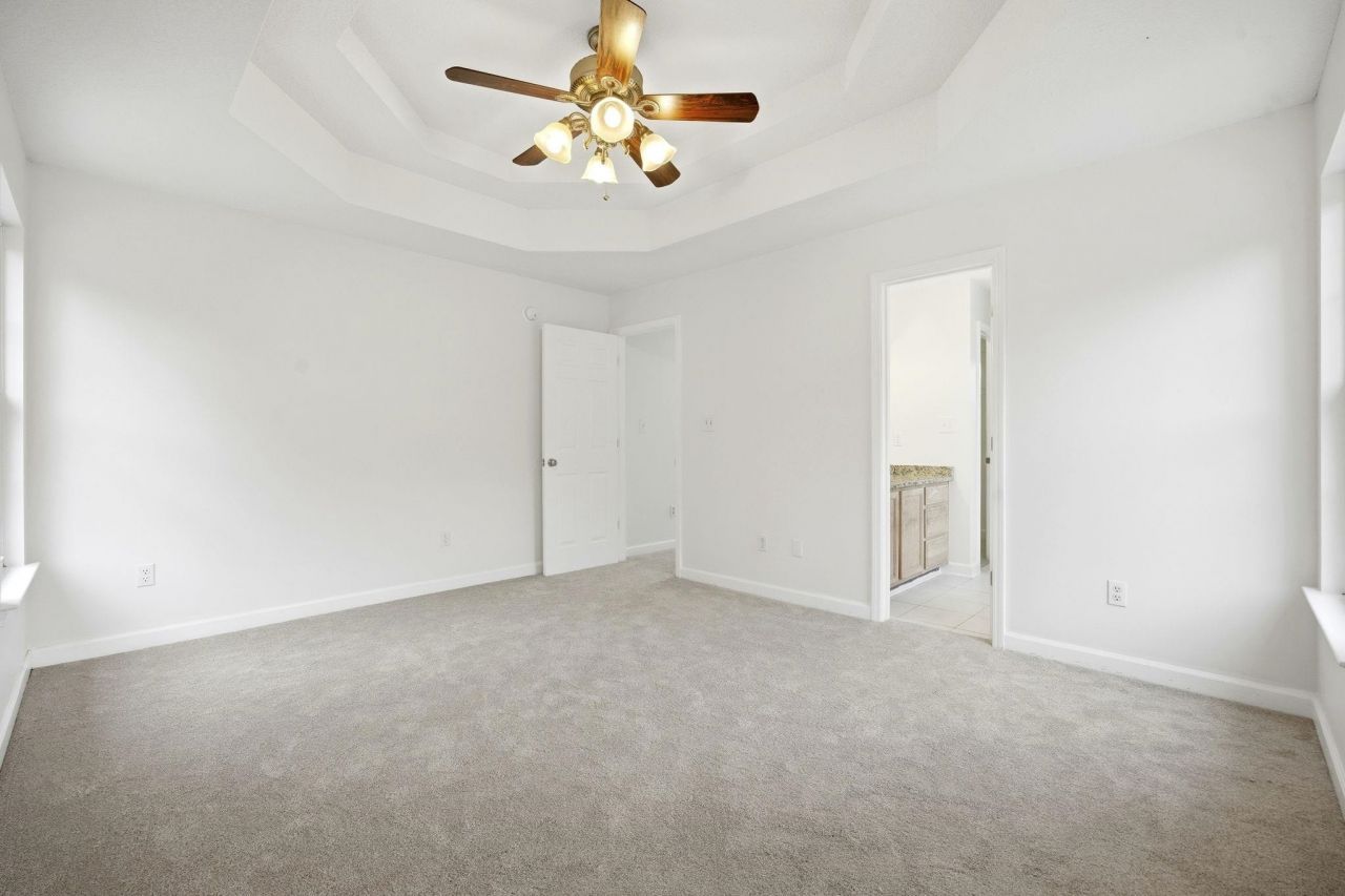 281 La Patos Dr. Photo 18