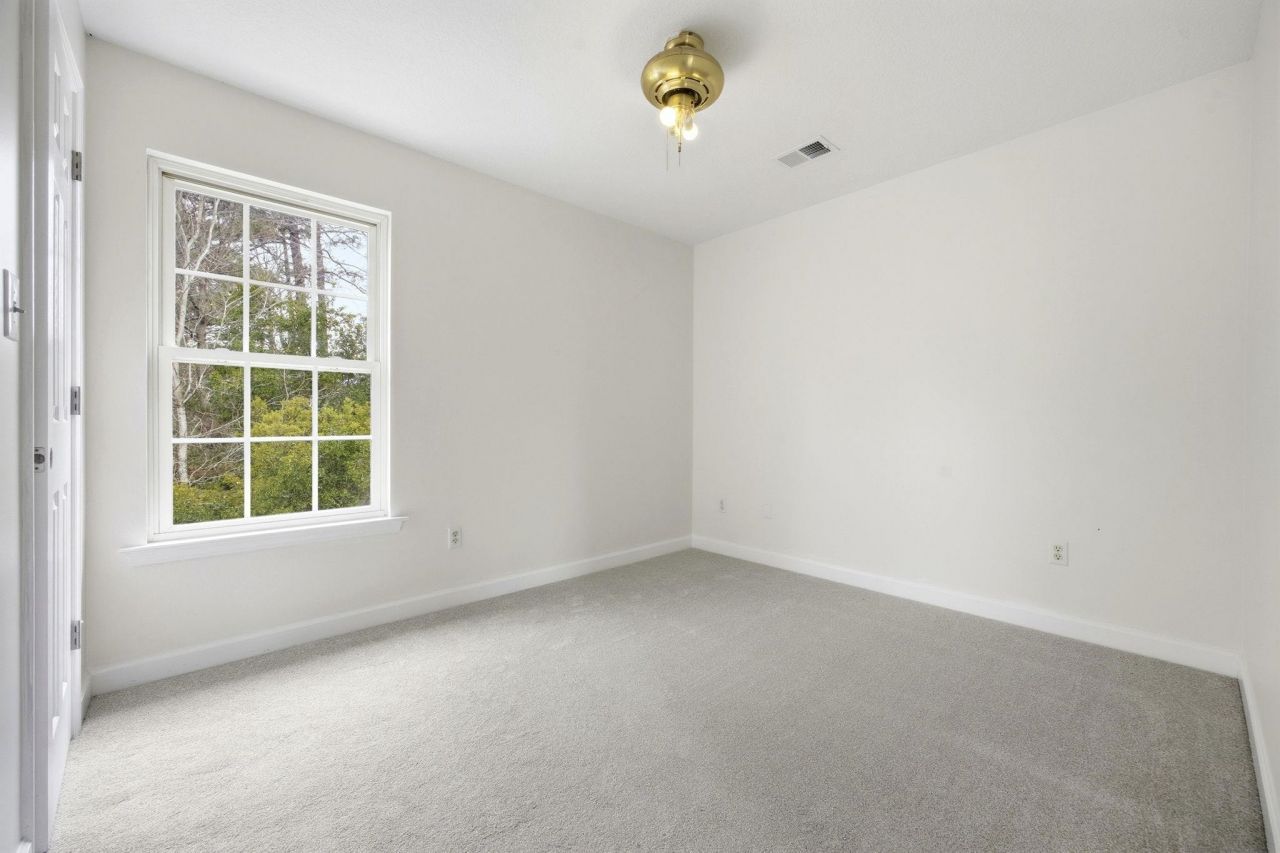 281 La Patos Dr. Photo 23