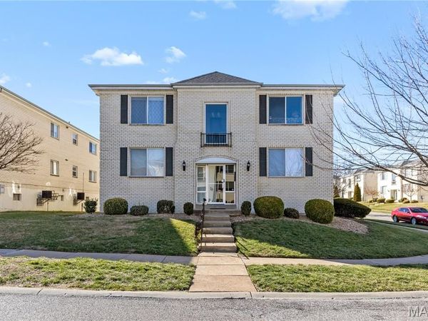 10022 Chardin Way, Unit 3, St Louis, MO 63128