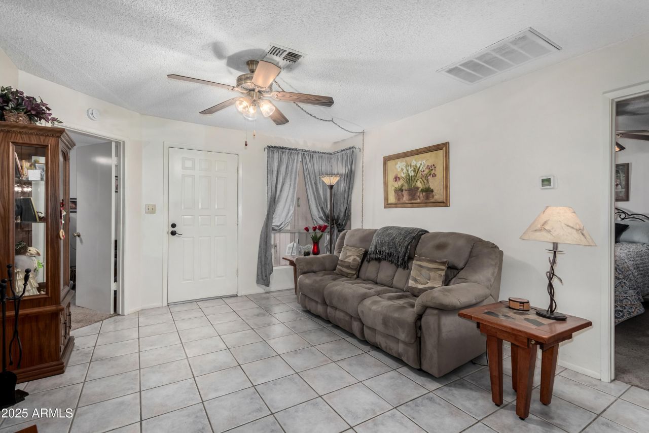 8101 N 107TH Avenue Peoria, AZ 85345