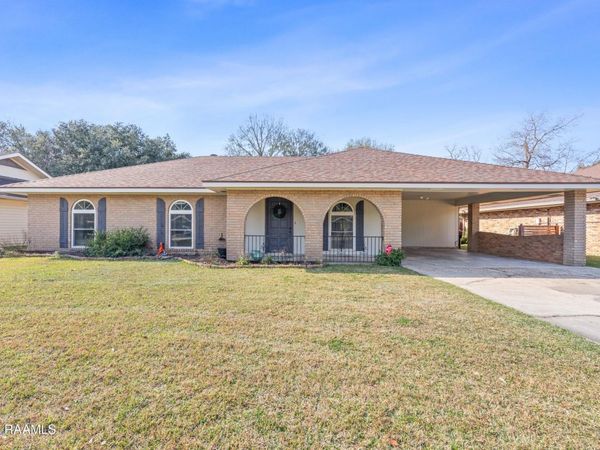 318 San Carlos Circle, Lafayette, LA 70506