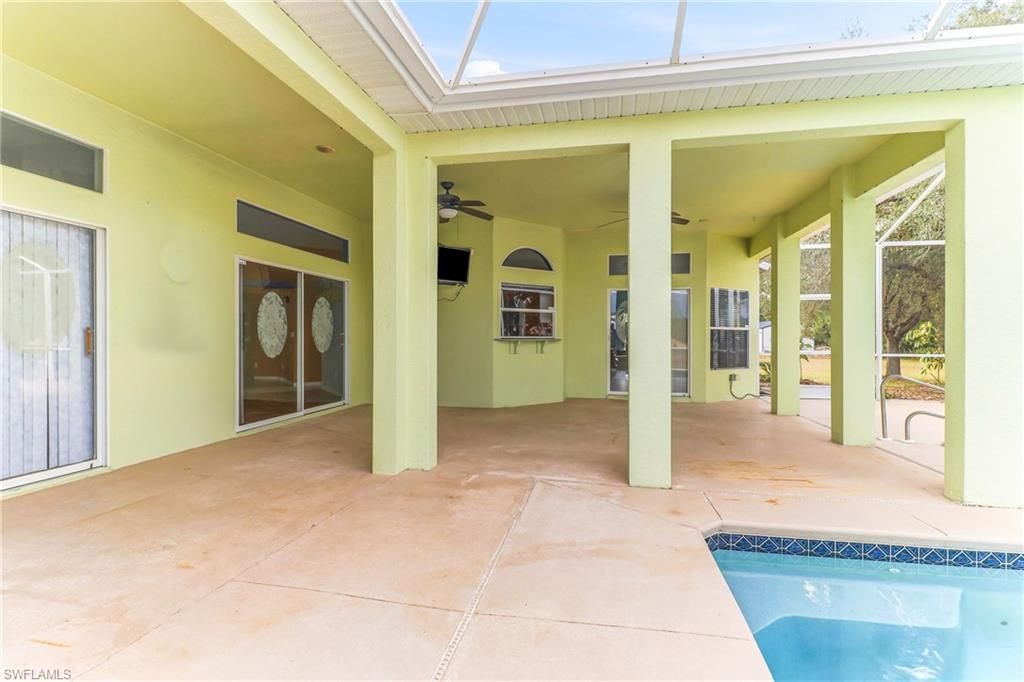 715 Plumosa Ave, Lehigh Acres, FL 33972 Photo