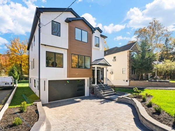 151 Little Falls Rd, Cedar Grove, NJ 07009