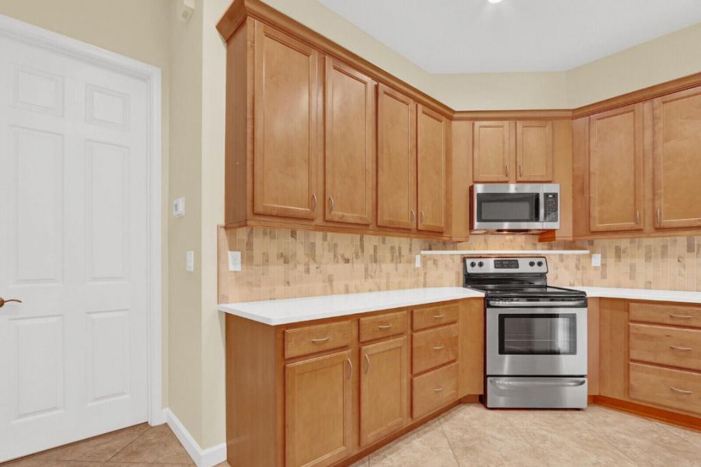 7136 Maidstone Drive, Port Saint Lucie, FL 34986 Photo