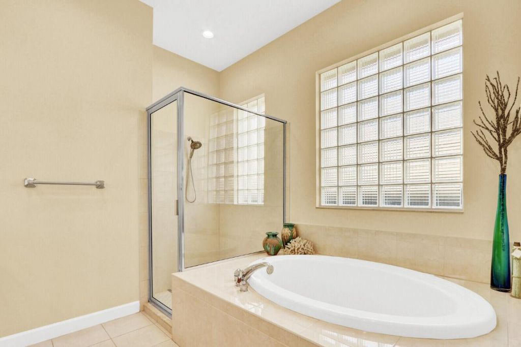 7136 Maidstone Drive, Port Saint Lucie, FL 34986 Photo