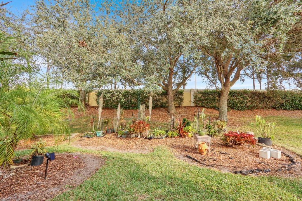 7136 Maidstone Drive, Port Saint Lucie, FL 34986 Photo