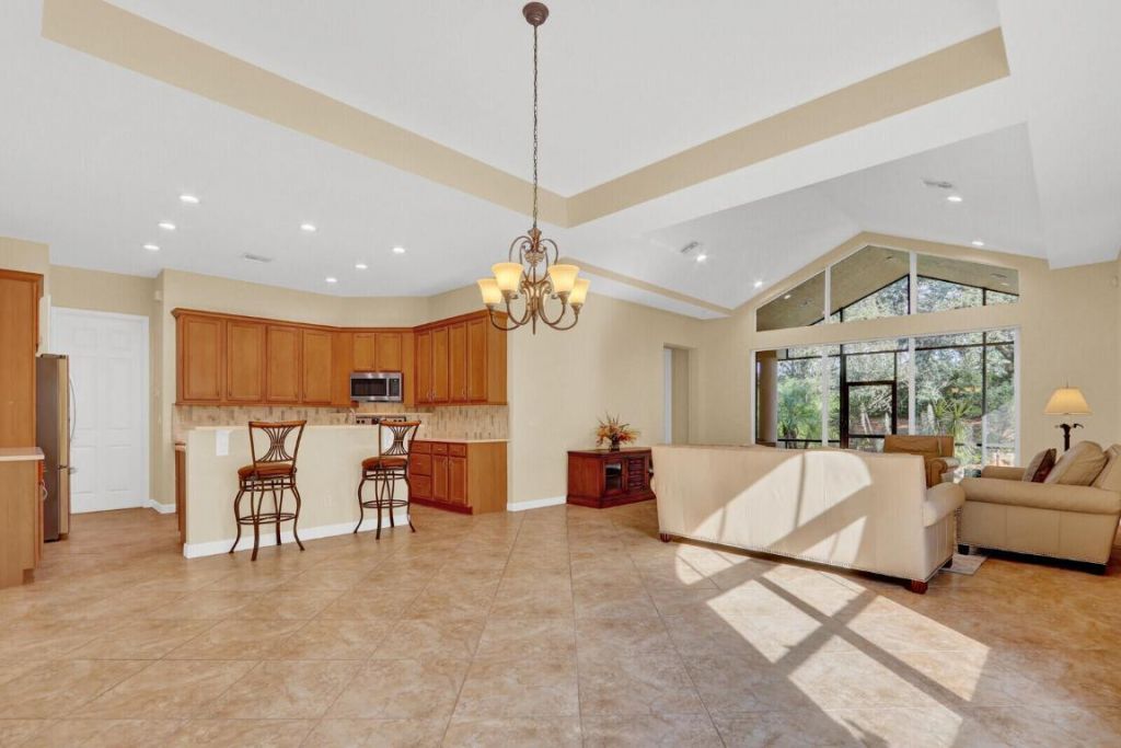 7136 Maidstone Drive, Port Saint Lucie, FL 34986 Photo