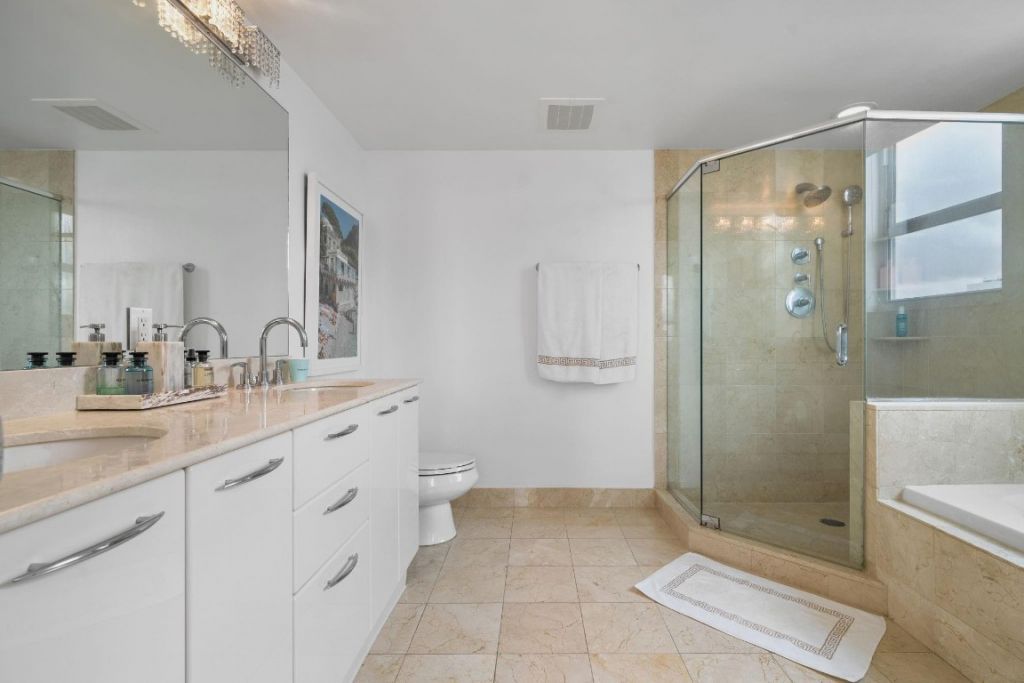 350 SE 2nd St, Unit 2670, Fort Lauderdale, FL 33301 Photo