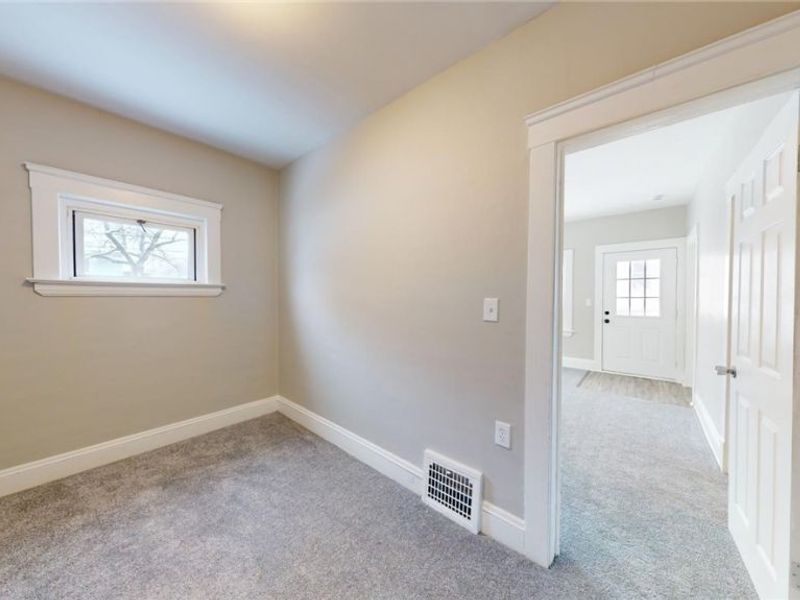 4500 W 39th Street, Cleveland, OH 44109 Photo 14