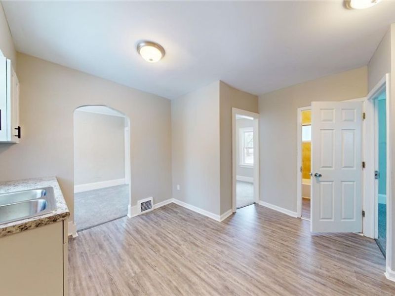 4500 W 39th Street, Cleveland, OH 44109 Photo 21