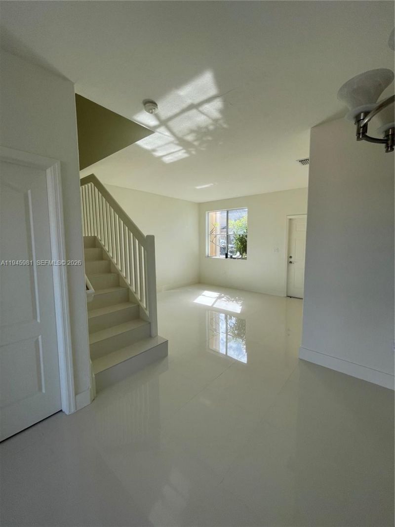 7317 NW 174th Ter, Unit 102, Hialeah, FL 33015 Photo
