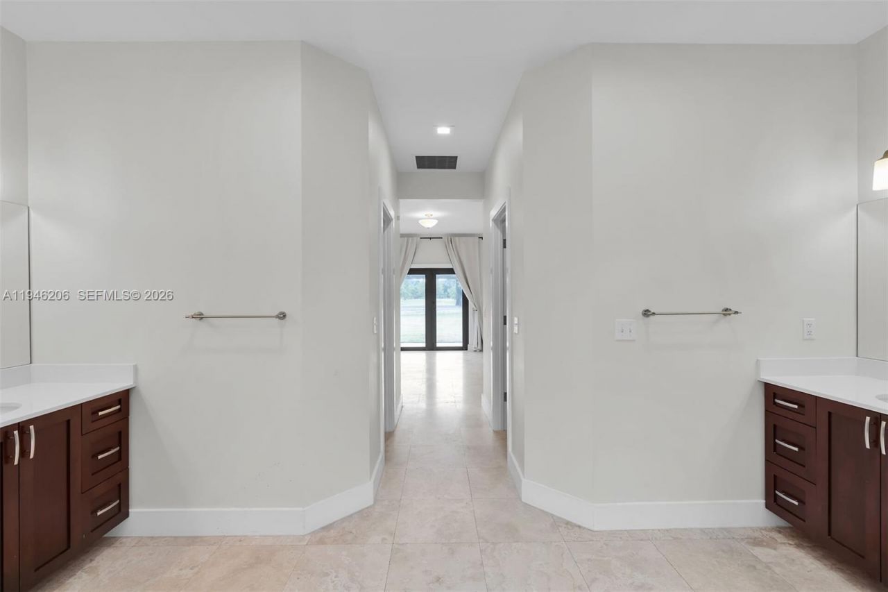 19900 SW 280th St, Homestead, FL 33031 Photo