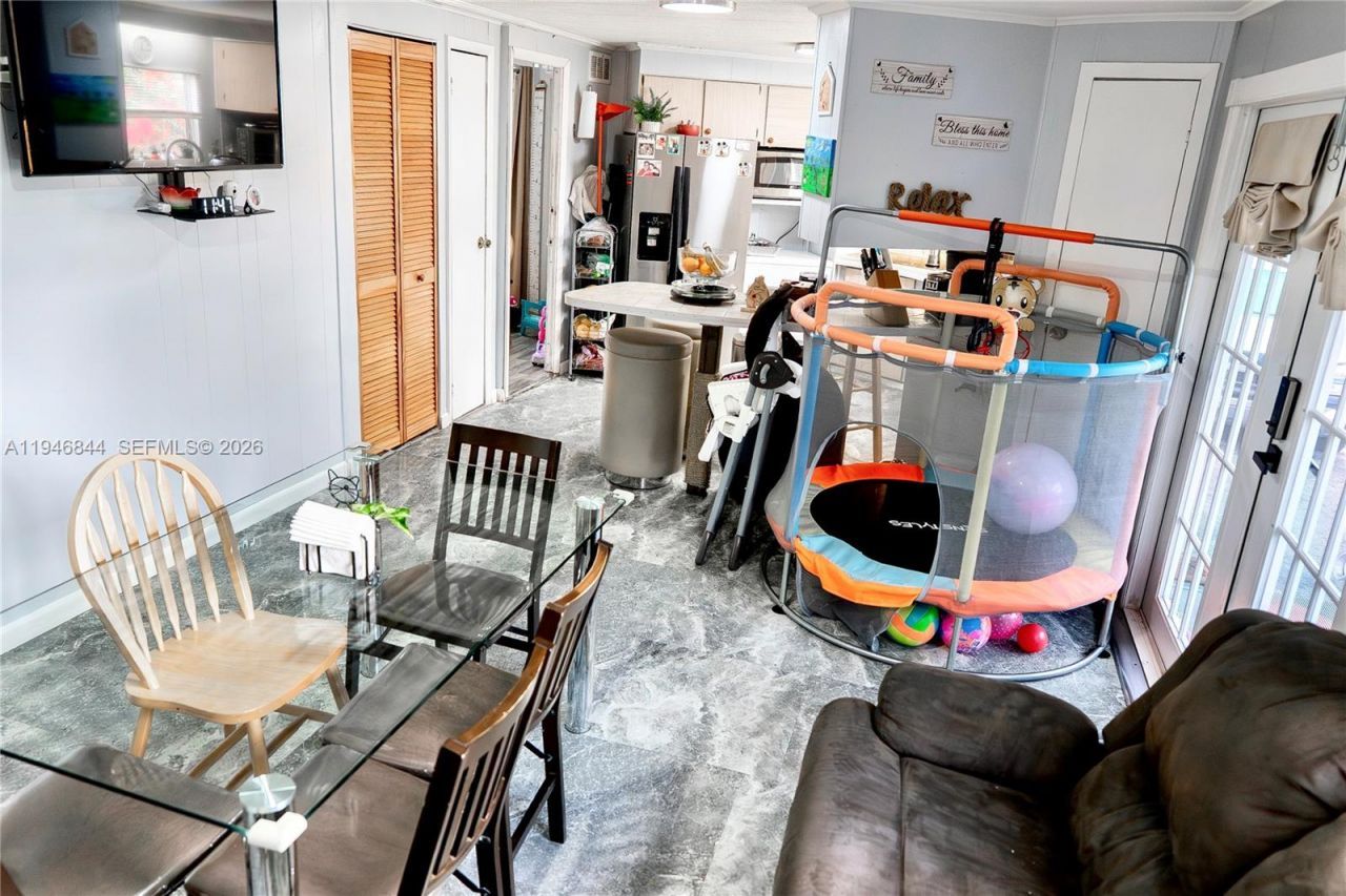 12405 SW 5th St , Fort Lauderdale, FL 33325 Photo