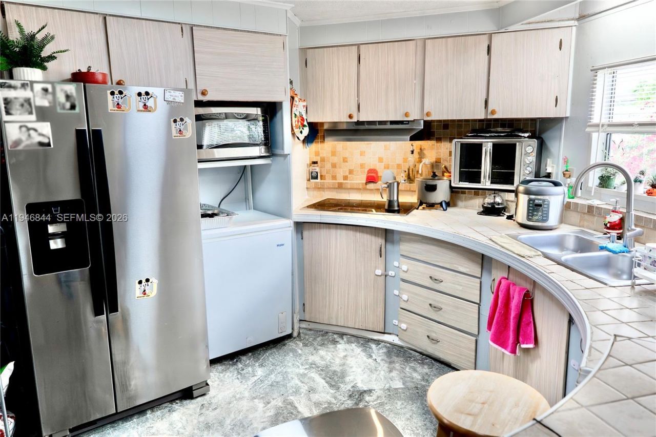 12405 SW 5th St , Fort Lauderdale, FL 33325 Photo