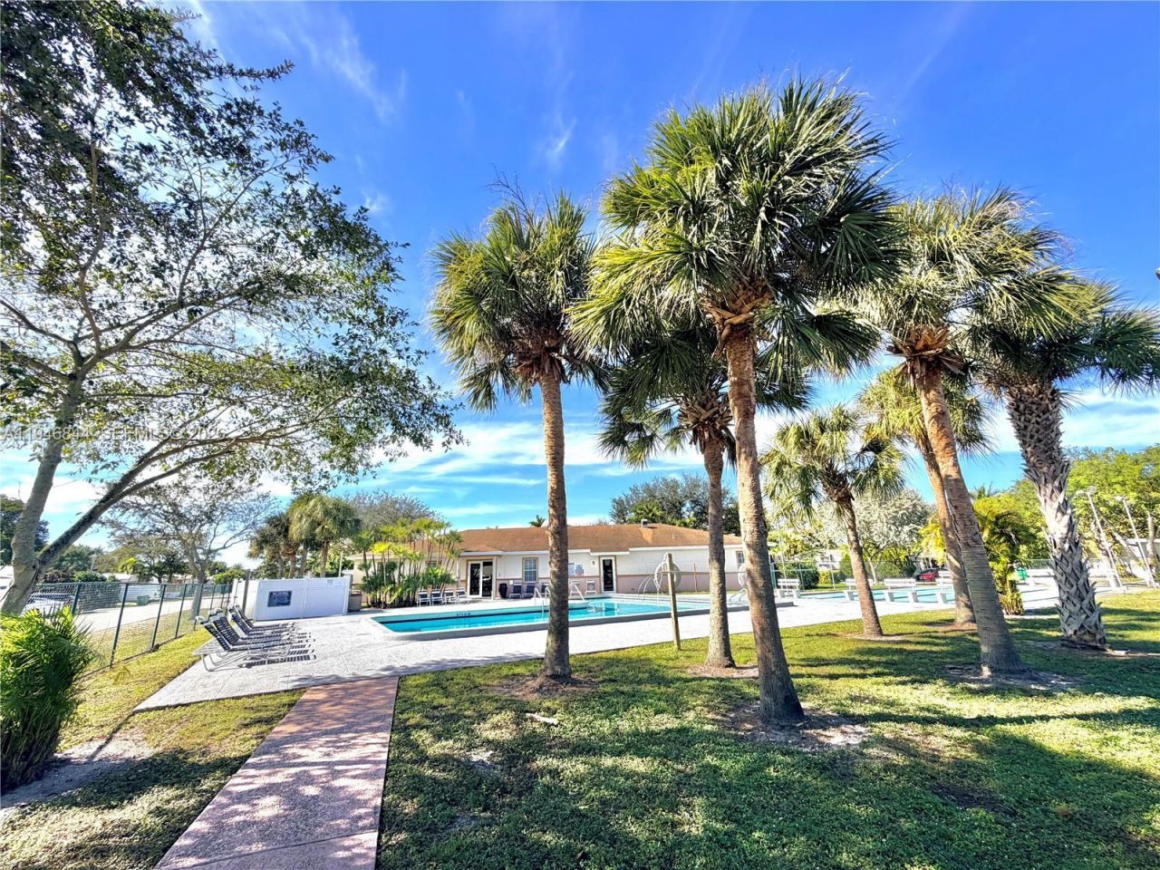 12405 SW 5th St , Fort Lauderdale, FL 33325 Photo