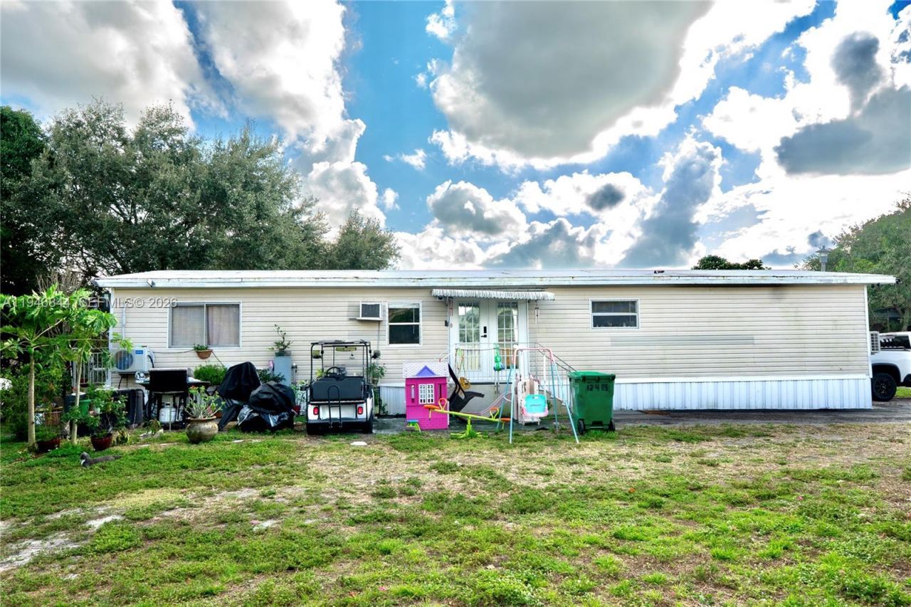 12405 SW 5th St , Fort Lauderdale, FL 33325 Photo