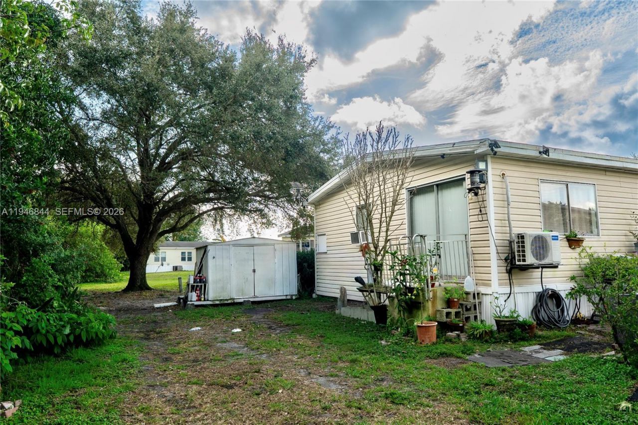 12405 SW 5th St , Fort Lauderdale, FL 33325 Photo