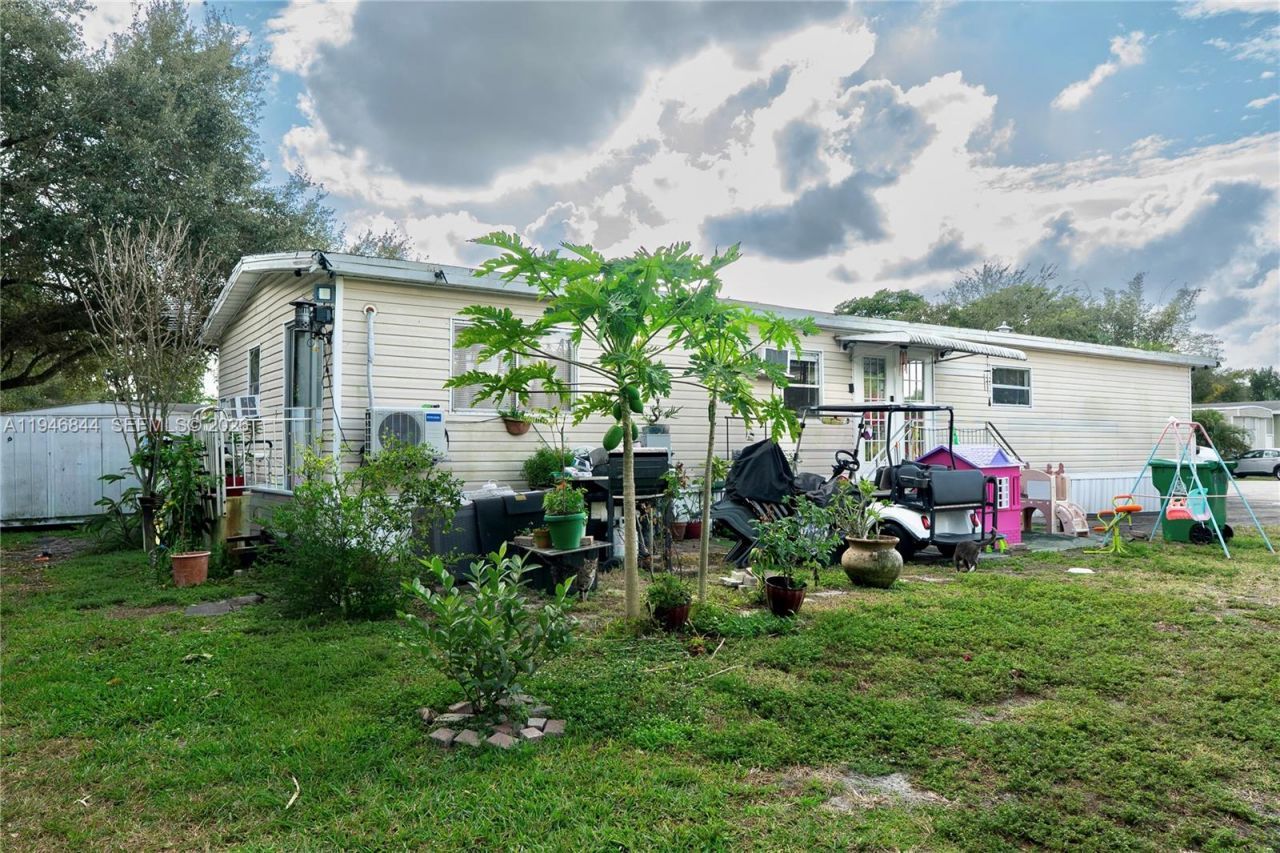 12405 SW 5th St , Fort Lauderdale, FL 33325 Photo