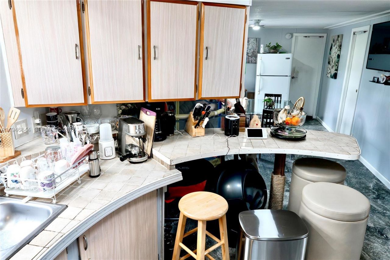 12405 SW 5th St , Fort Lauderdale, FL 33325 Photo